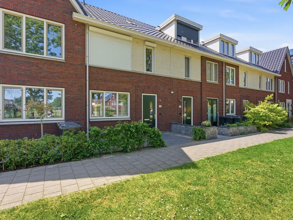 Pieter van den Hoogenbandstraat 12, SCHIEDAM