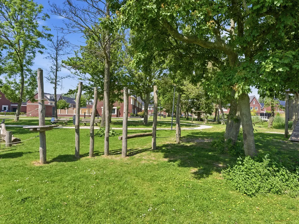 Pieter van den Hoogenbandstraat 12, SCHIEDAM