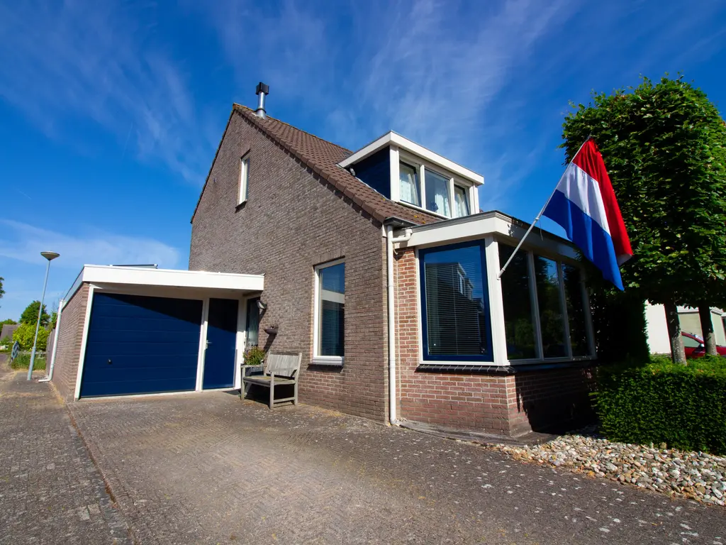 De Botting 13, BOVENKARSPEL