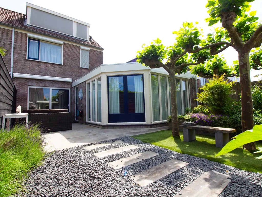 De Botting 13, BOVENKARSPEL
