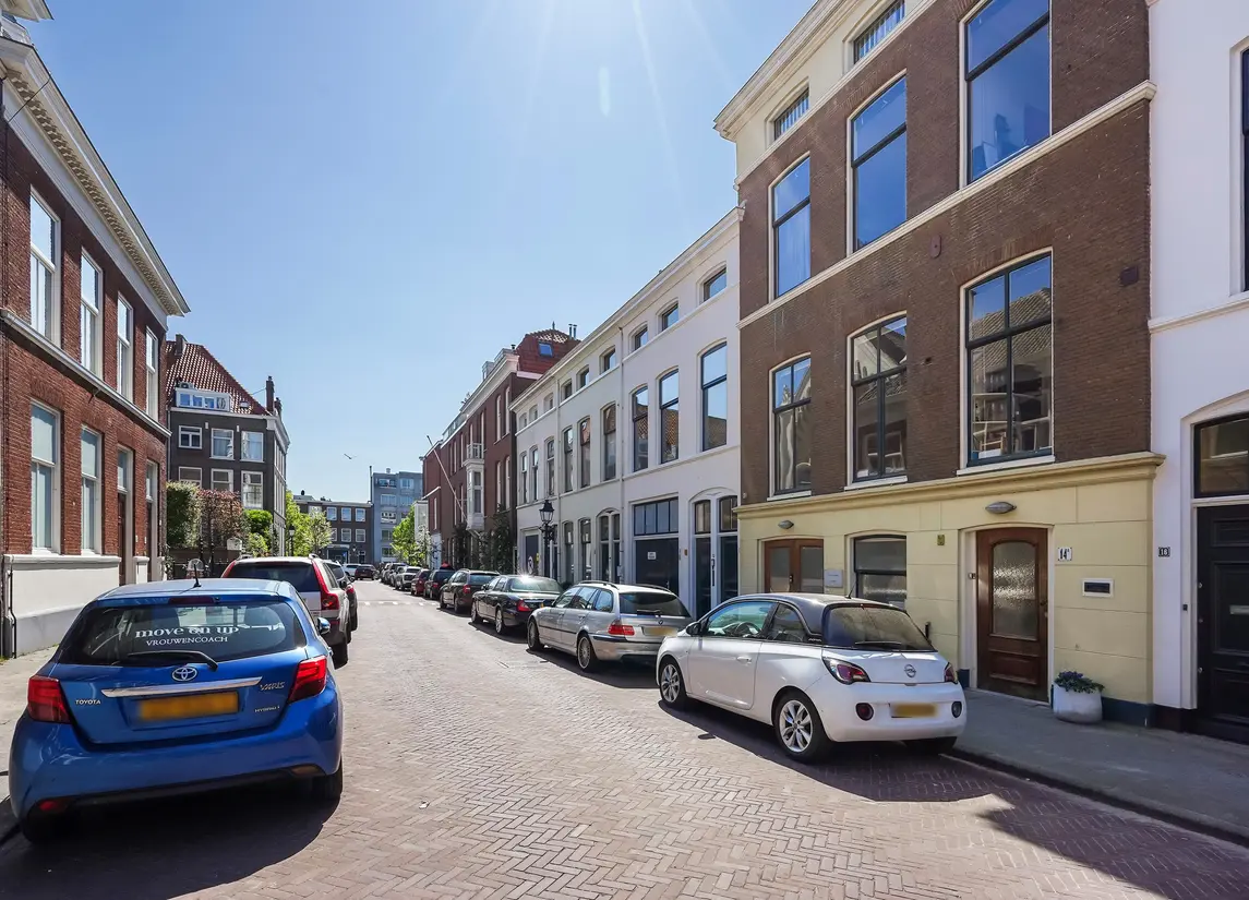 1e De Riemerstraat 12