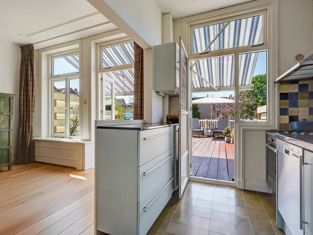 1e De Riemerstraat 12, Den Haag