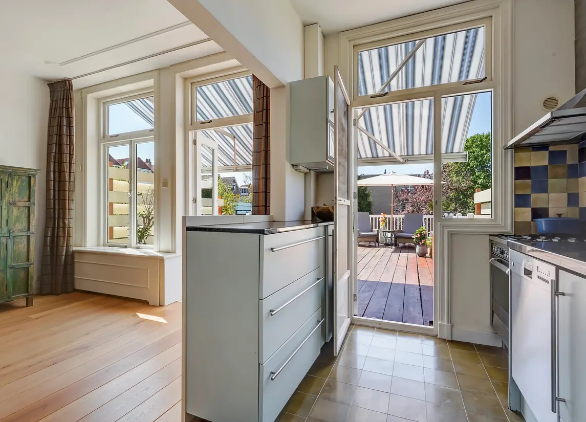 1e De Riemerstraat 12