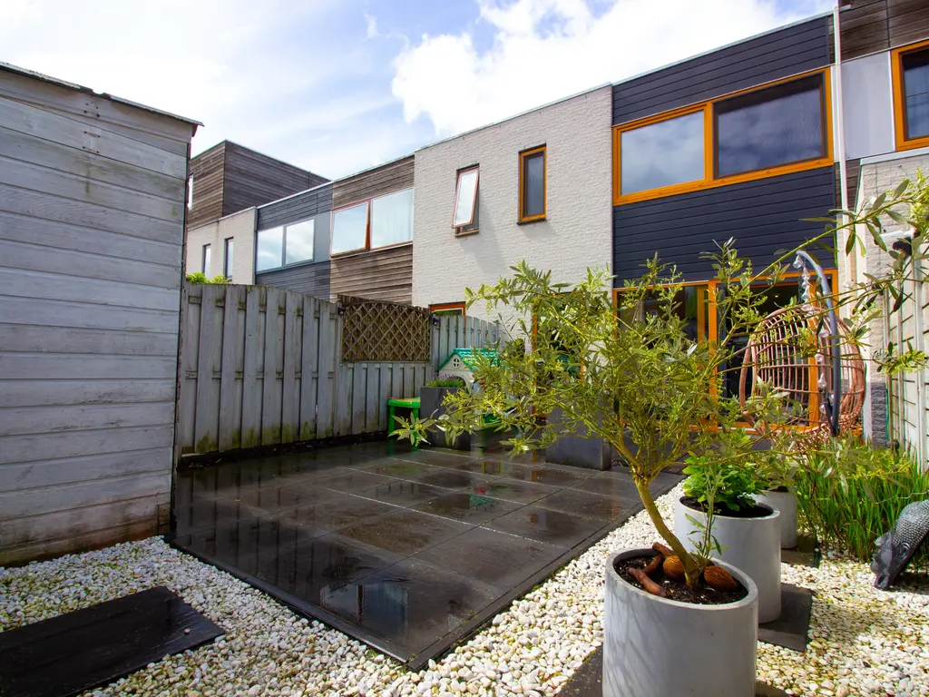 Groene Steen 24, HOORN