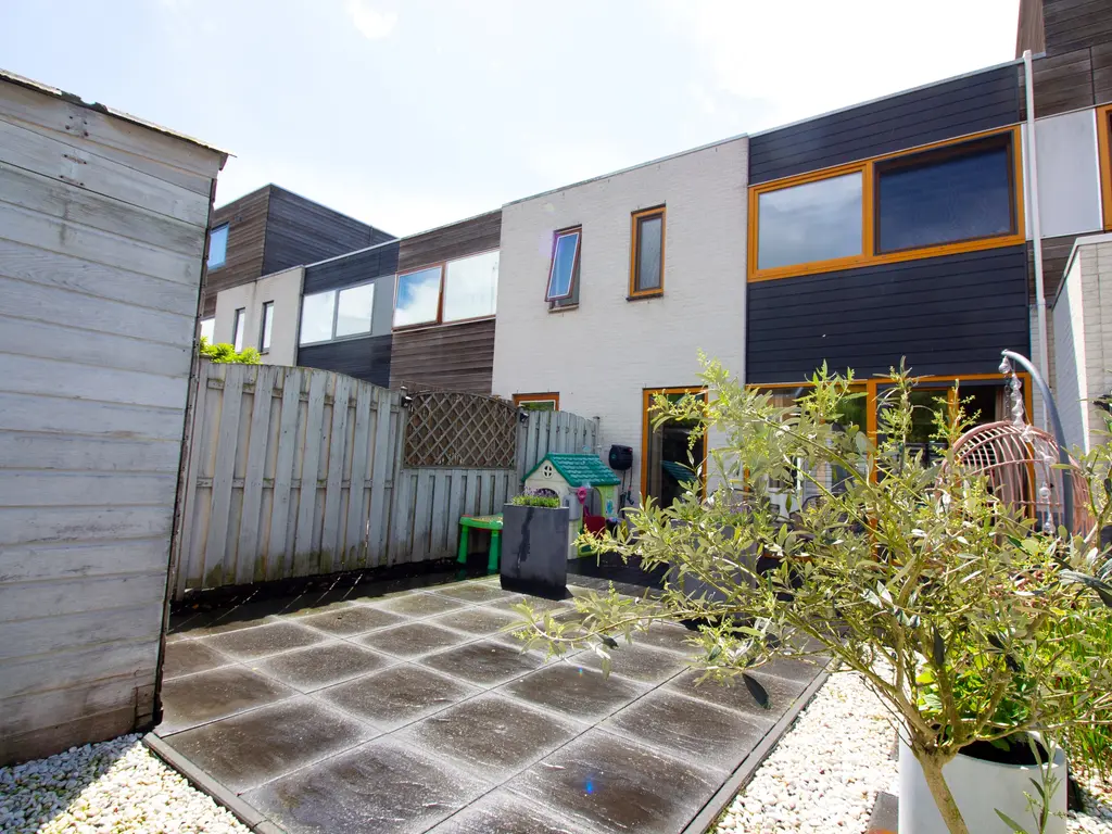 Groene Steen 24, HOORN