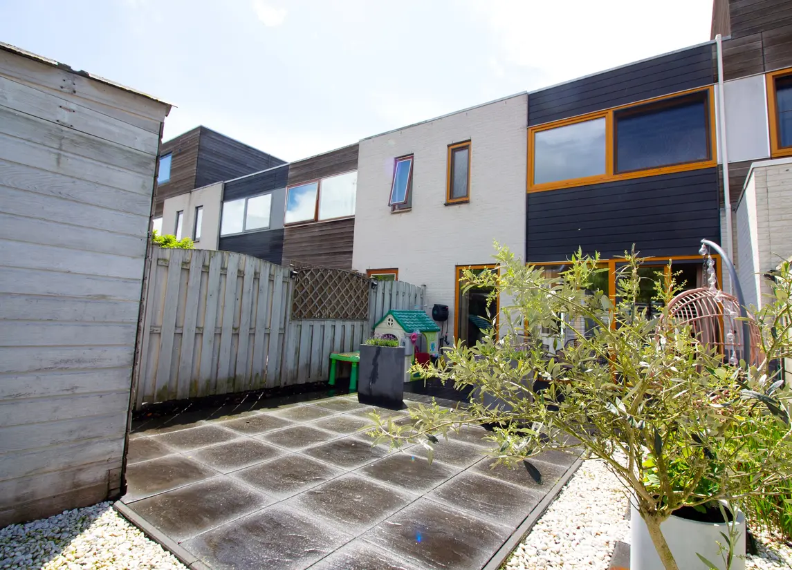 Groene Steen 24