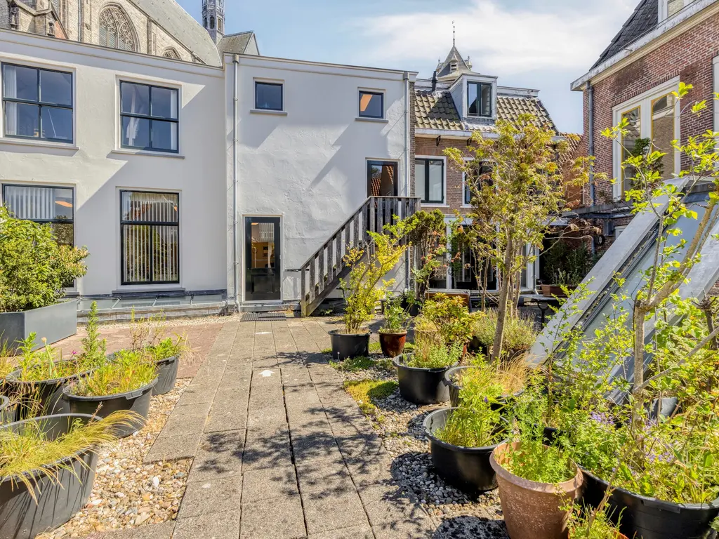 Hooglandse Kerkgracht 47, Leiden