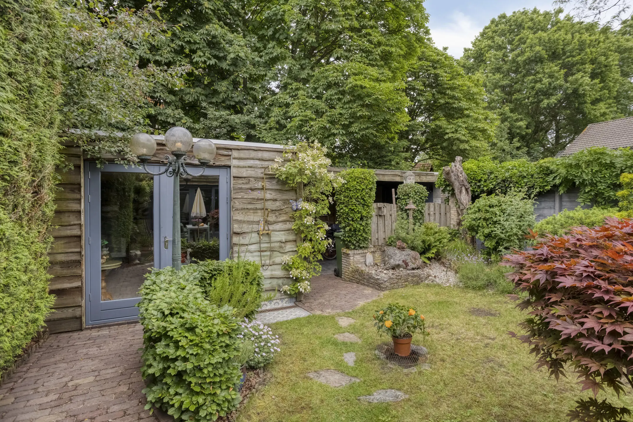 Berliozhof 19
