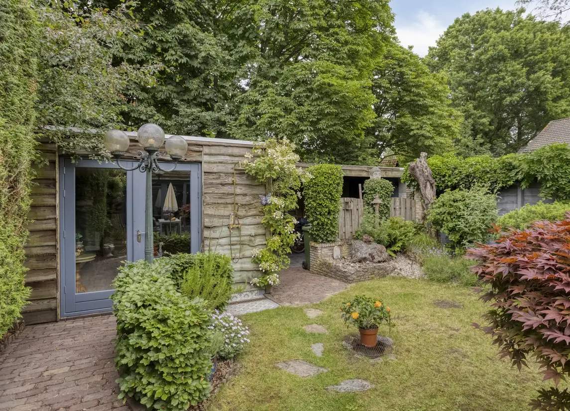 Berliozhof 19