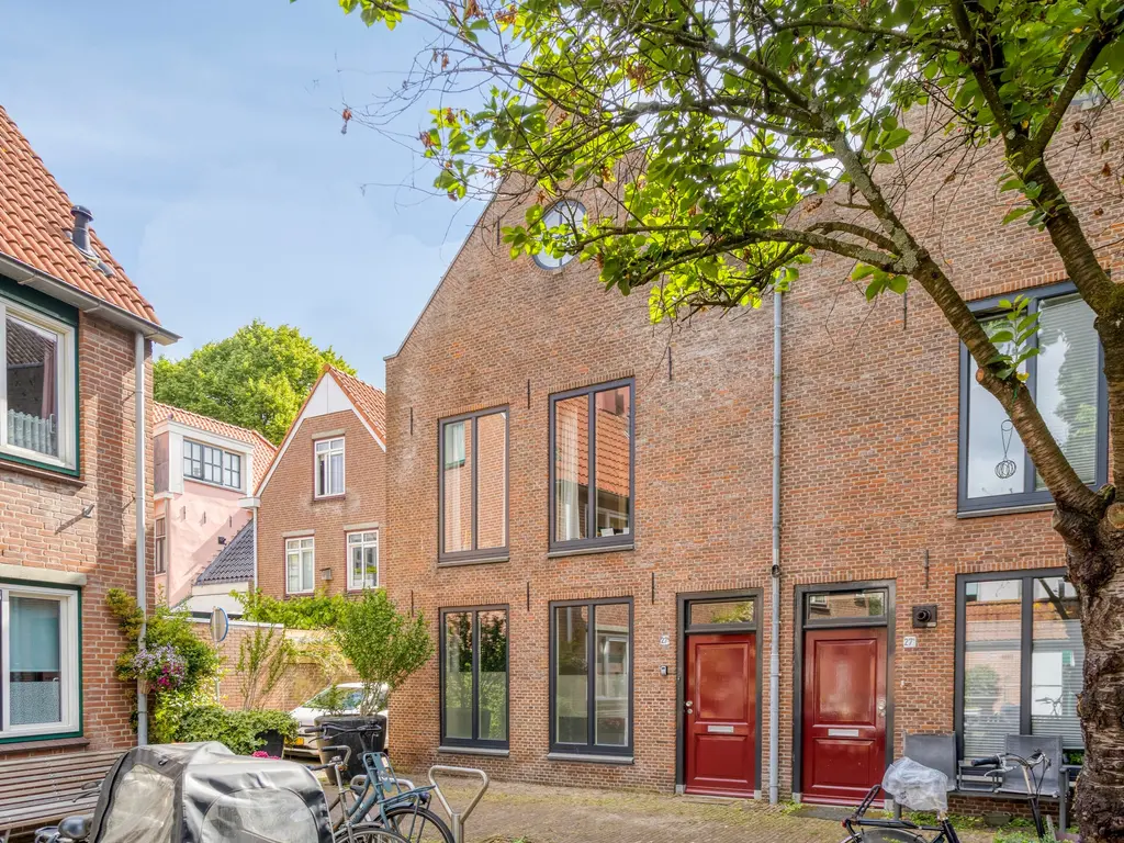 Van der Lubbehof 27A, Leiden