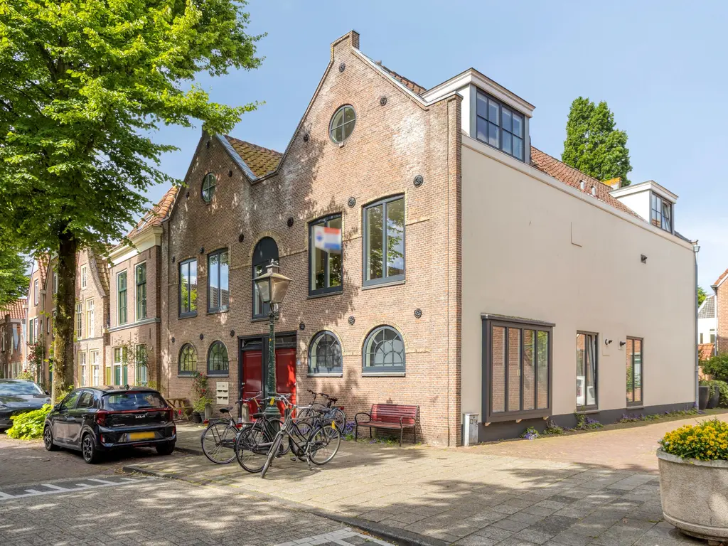 Van der Lubbehof 27A, Leiden