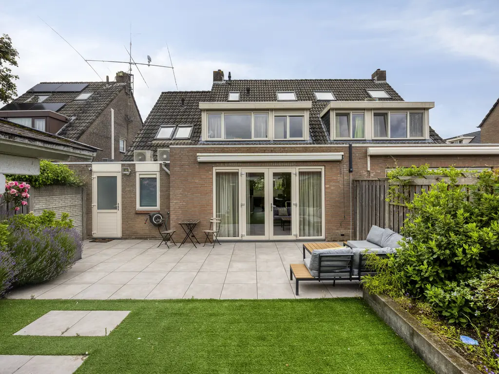 Wilgenhof 244, PAPENDRECHT