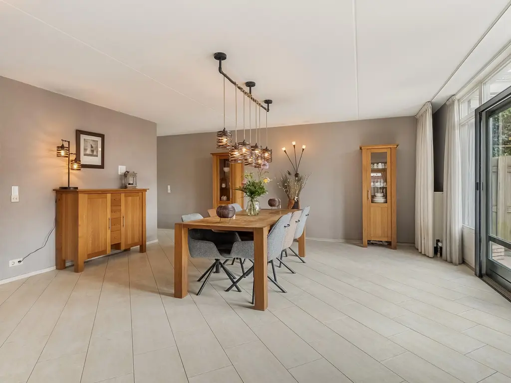 Meerwedesingel 70, BARENDRECHT