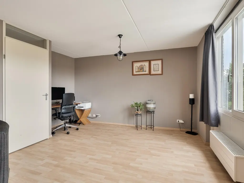 Meerwedesingel 70, BARENDRECHT