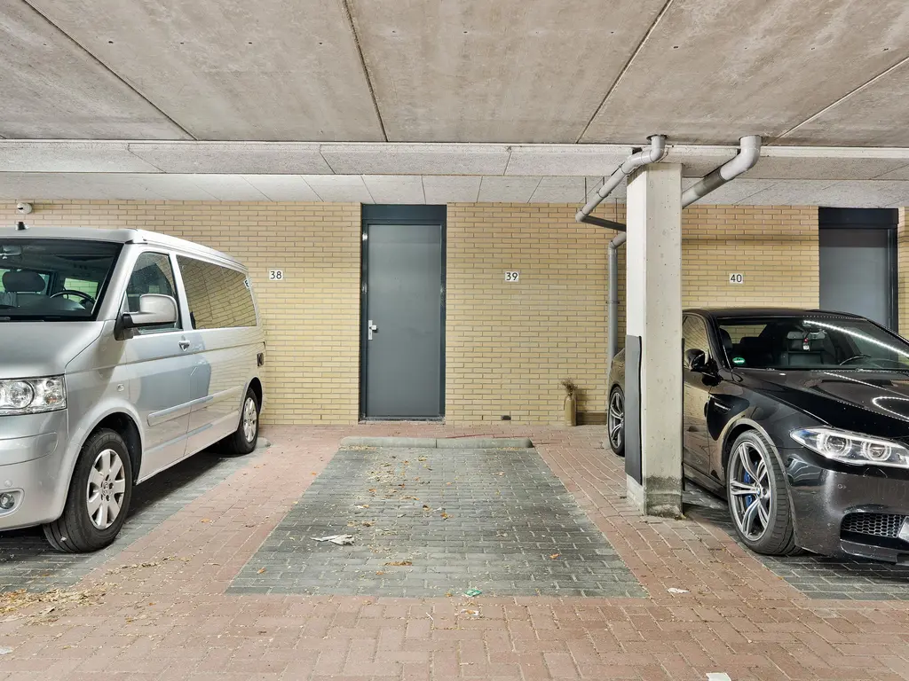 Zwijnenburg 9, BARENDRECHT