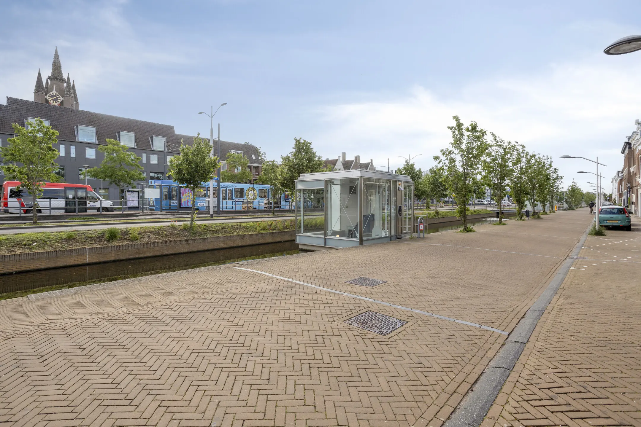 Spoorsingel 38