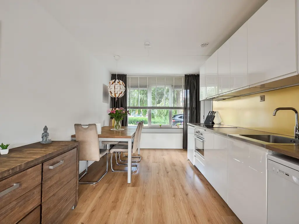 Nieuwe Wetering 127, HOOGVLIET ROTTERDAM