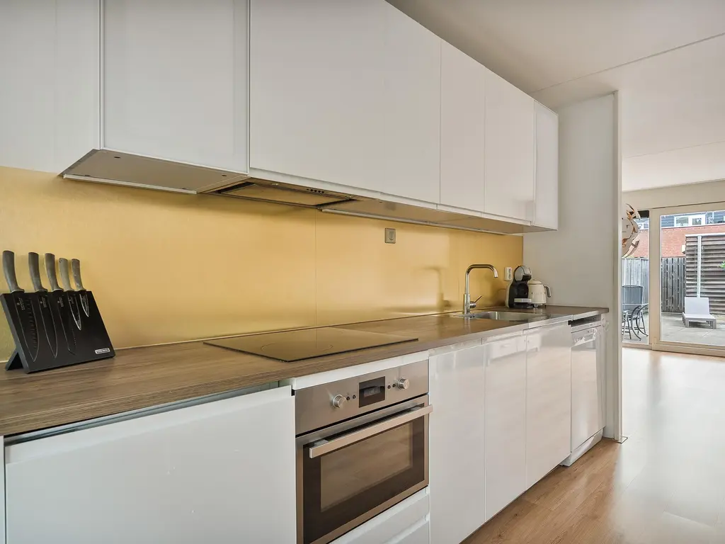 Nieuwe Wetering 127, HOOGVLIET ROTTERDAM