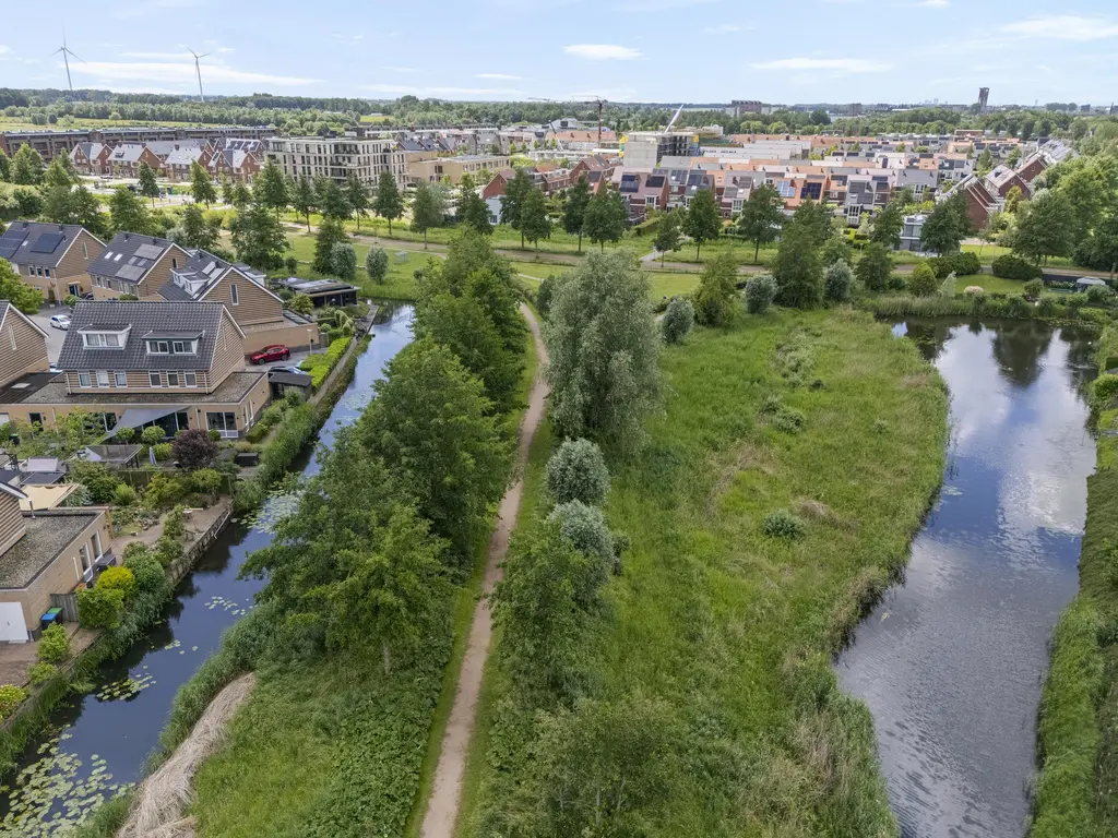 Van Brakelvliet 10, BARENDRECHT