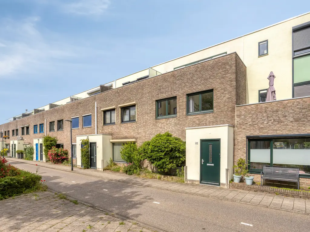 Maria Montessoripad 40, Leiden