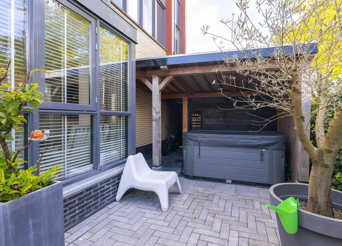 Wabenstraat 18