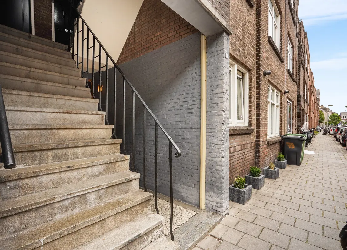 Lyonnetstraat 77
