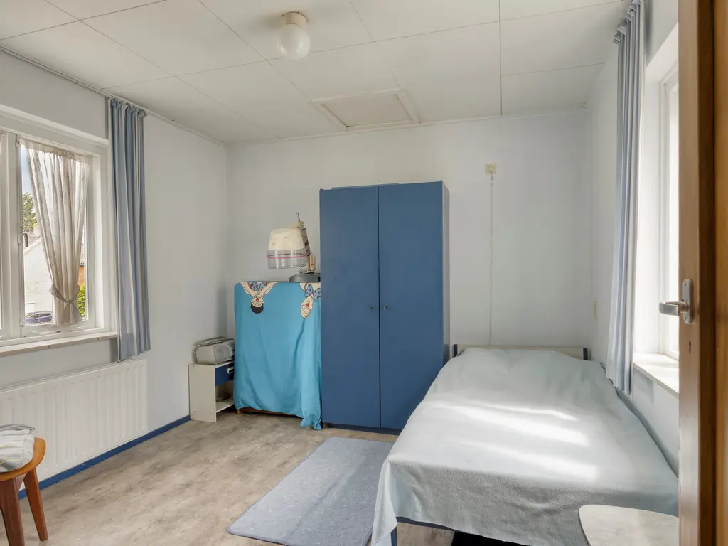 Schubertlaan 33, Roosendaal