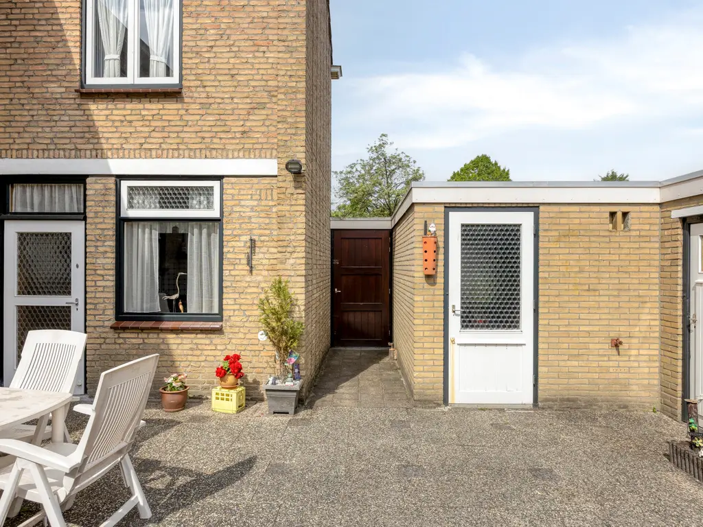 Schubertlaan 33, Roosendaal
