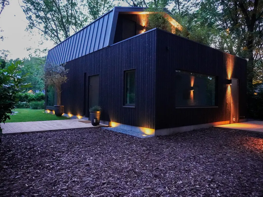 De Stille Wille 29, OOST WEST EN MIDDELBEERS