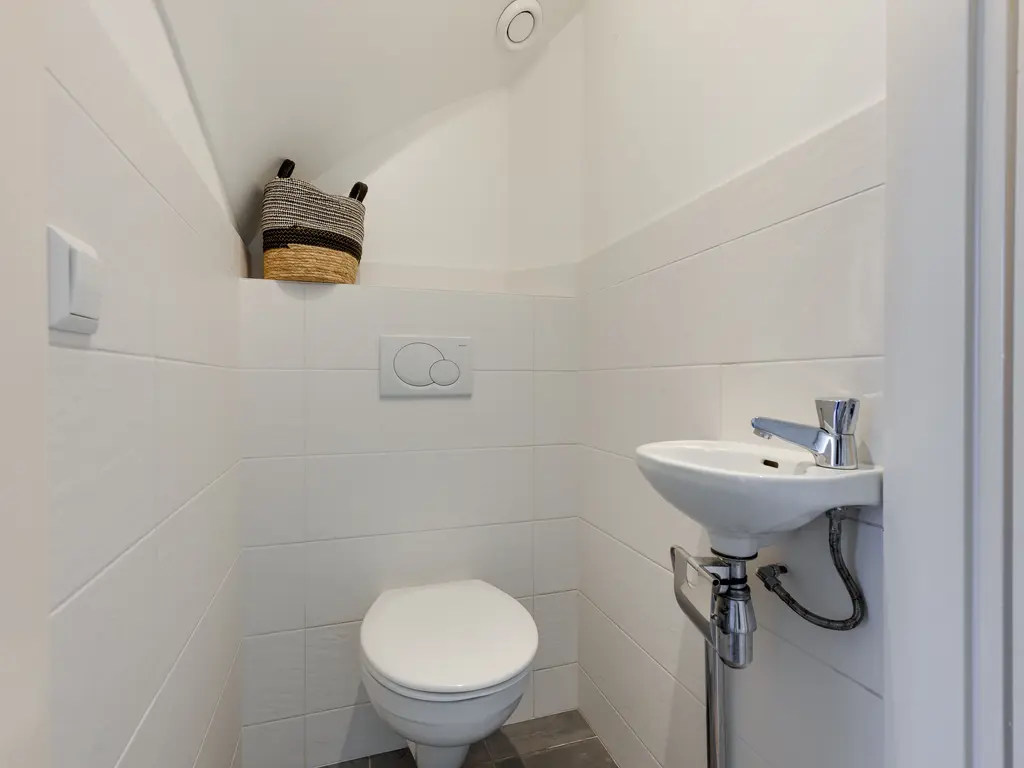 Lekstraat 8, Leiden