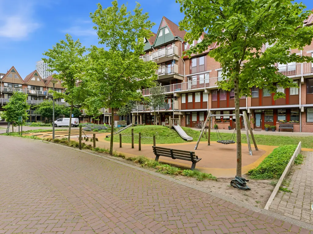 Stroveer 182, ROTTERDAM