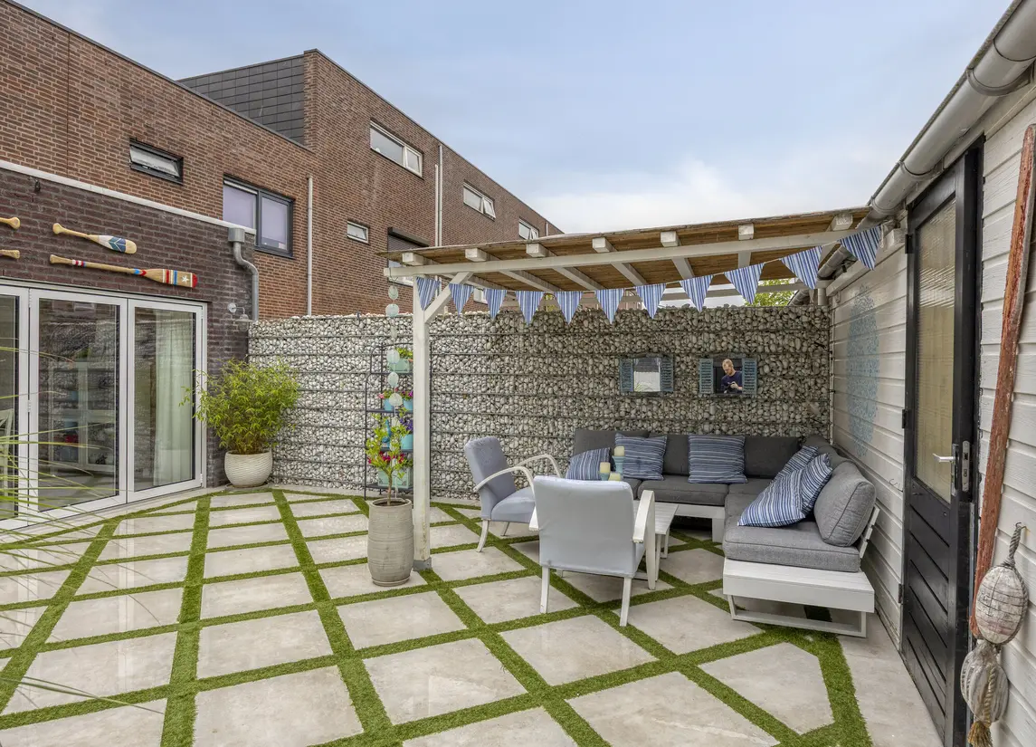 Sneekstraat 43