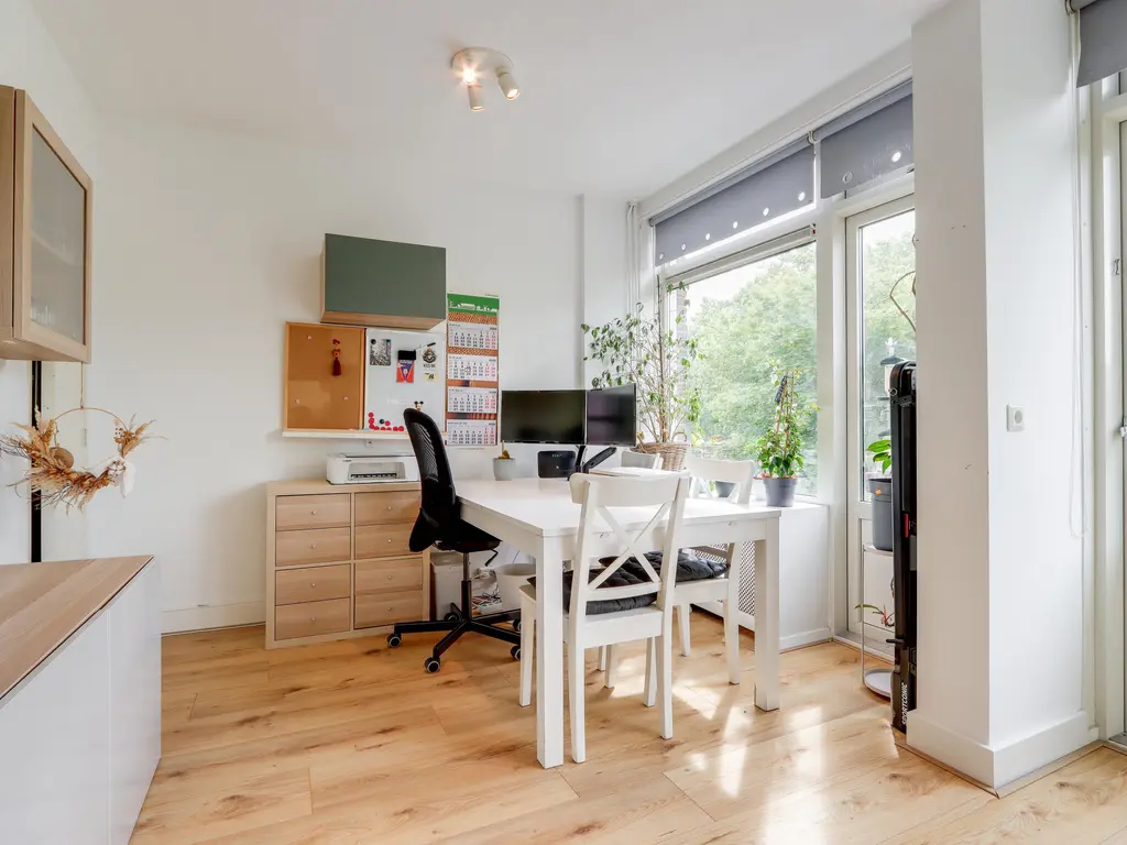 Labouchèrelaan 42, RIJSWIJK