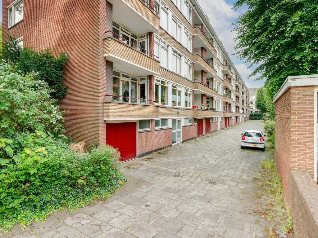 Labouchèrelaan 42, RIJSWIJK