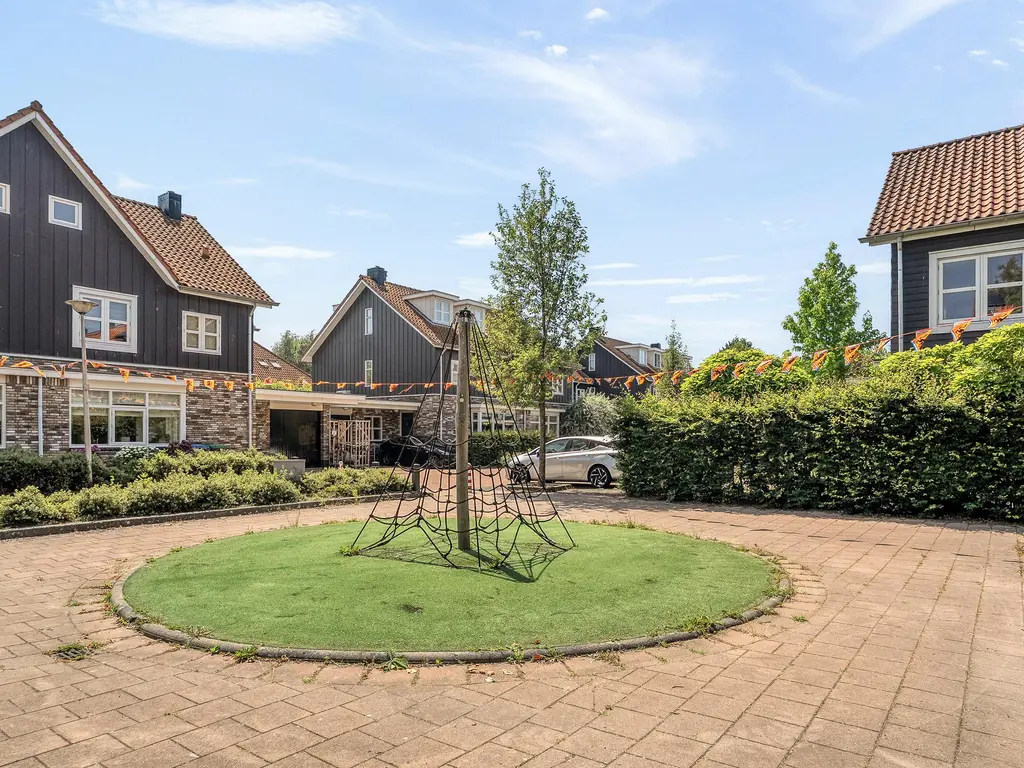 Pols-akker 20, BARENDRECHT