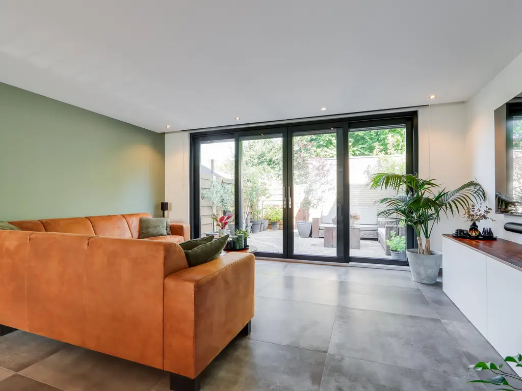 Savelsbos 74, HOOFDDORP