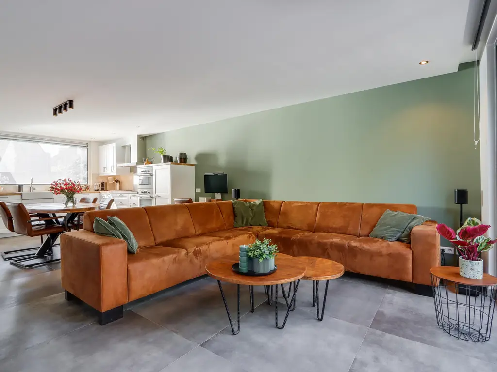 Savelsbos 74, HOOFDDORP