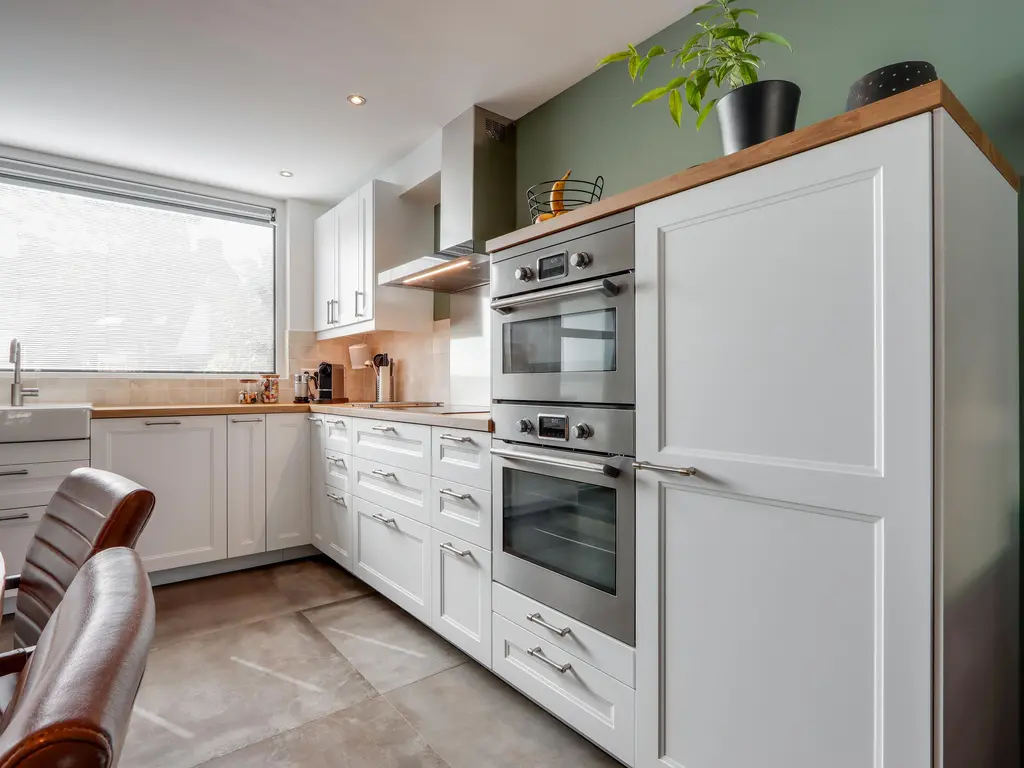 Savelsbos 74, HOOFDDORP