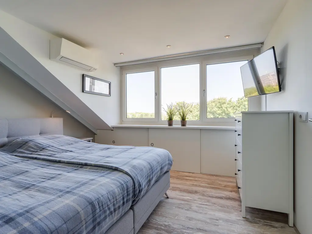 Savelsbos 74, HOOFDDORP