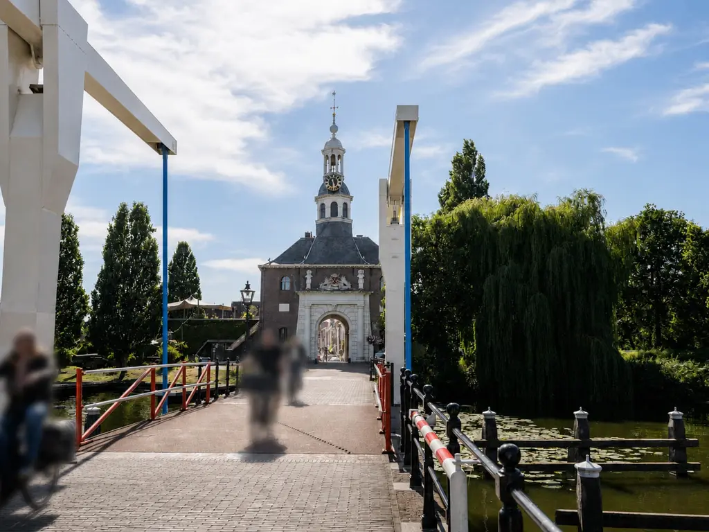 Lage Rijndijk 17D, Leiden