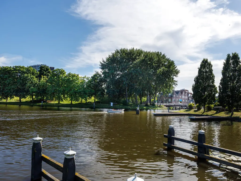 Lage Rijndijk 17D, Leiden