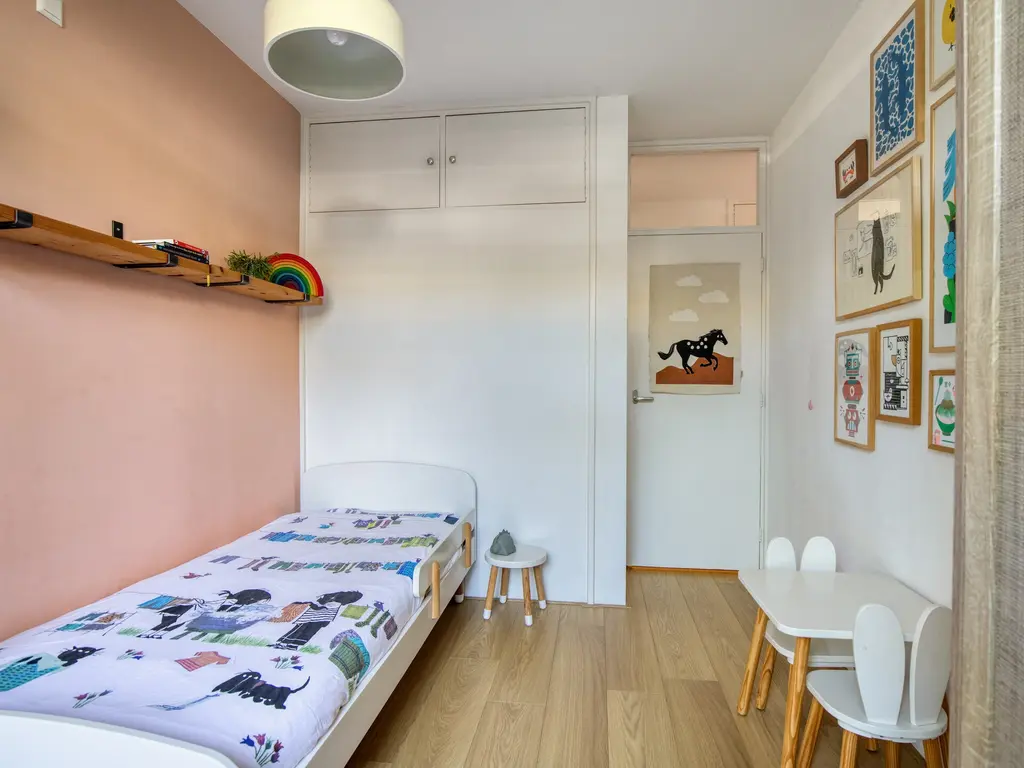 Debussystraat 27, Leiden