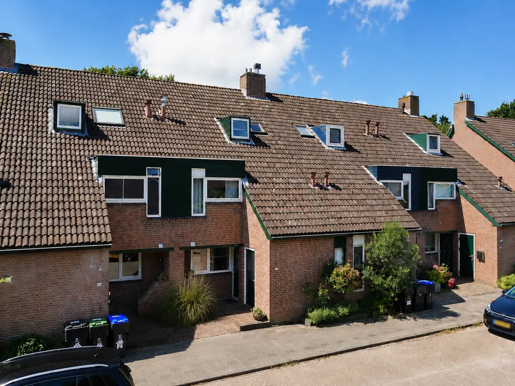 Lisdoddekreek 34, Leiderdorp
