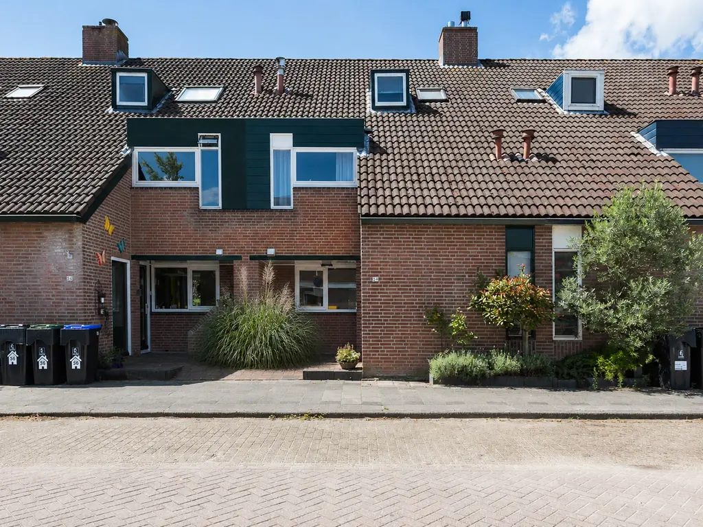 Lisdoddekreek 34, Leiderdorp