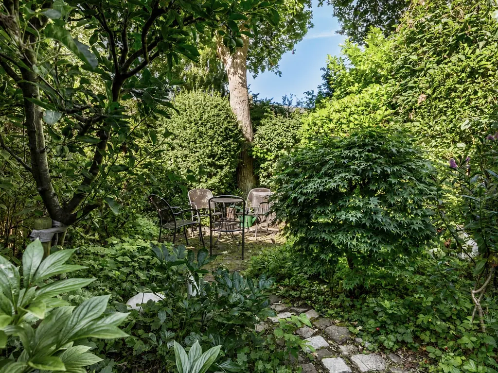 Lisdoddekreek 34, Leiderdorp