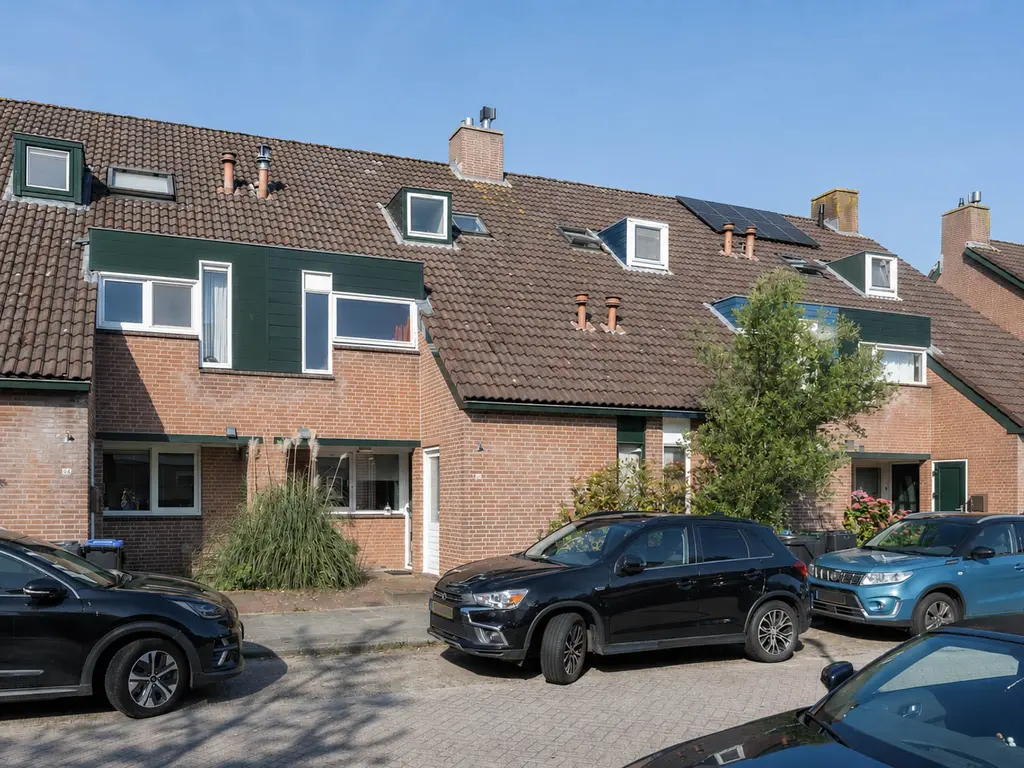 Lisdoddekreek 34, Leiderdorp