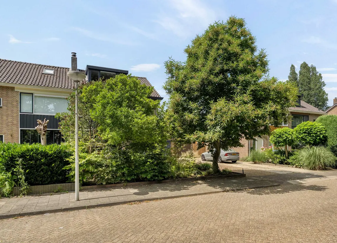 Maasstraat 10
