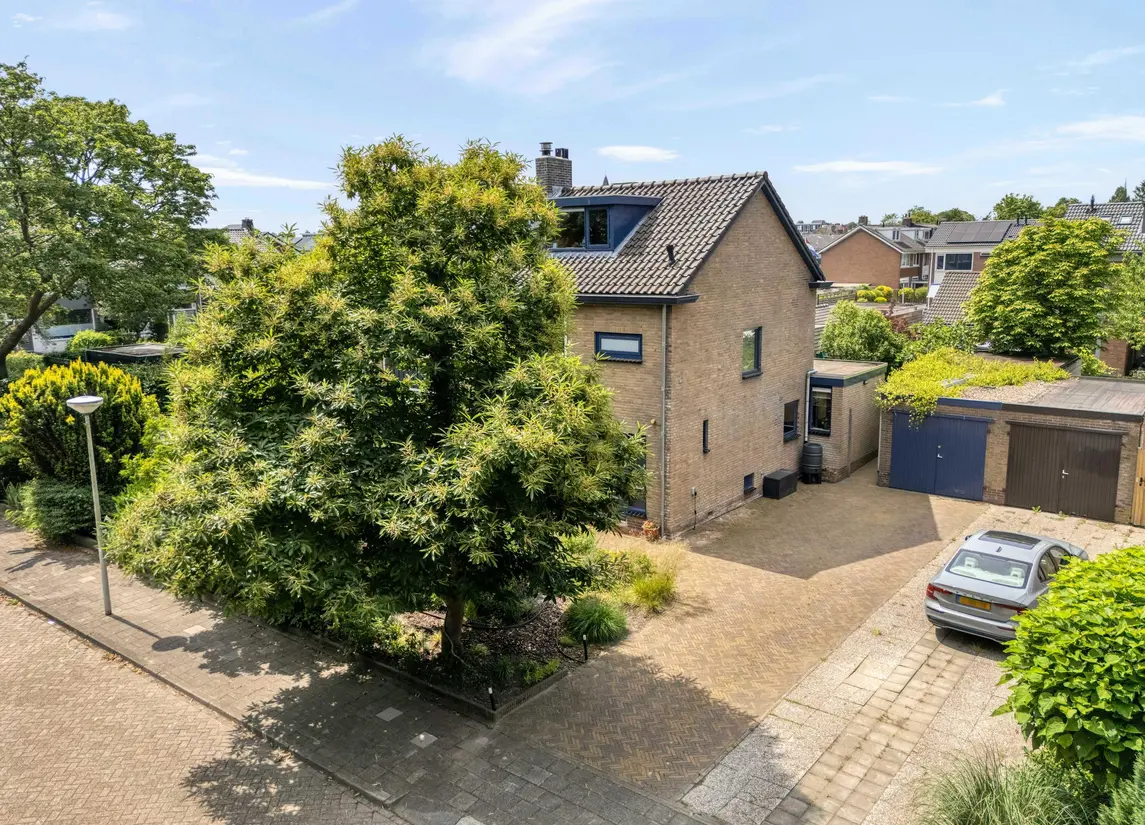 Maasstraat 10