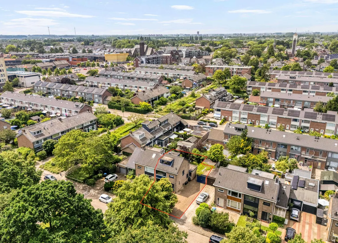 Maasstraat 10