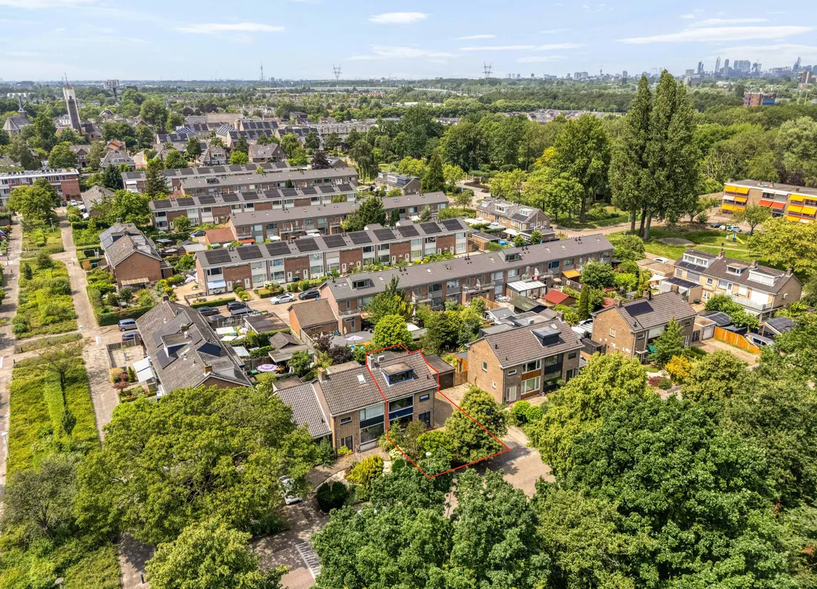 Maasstraat 10